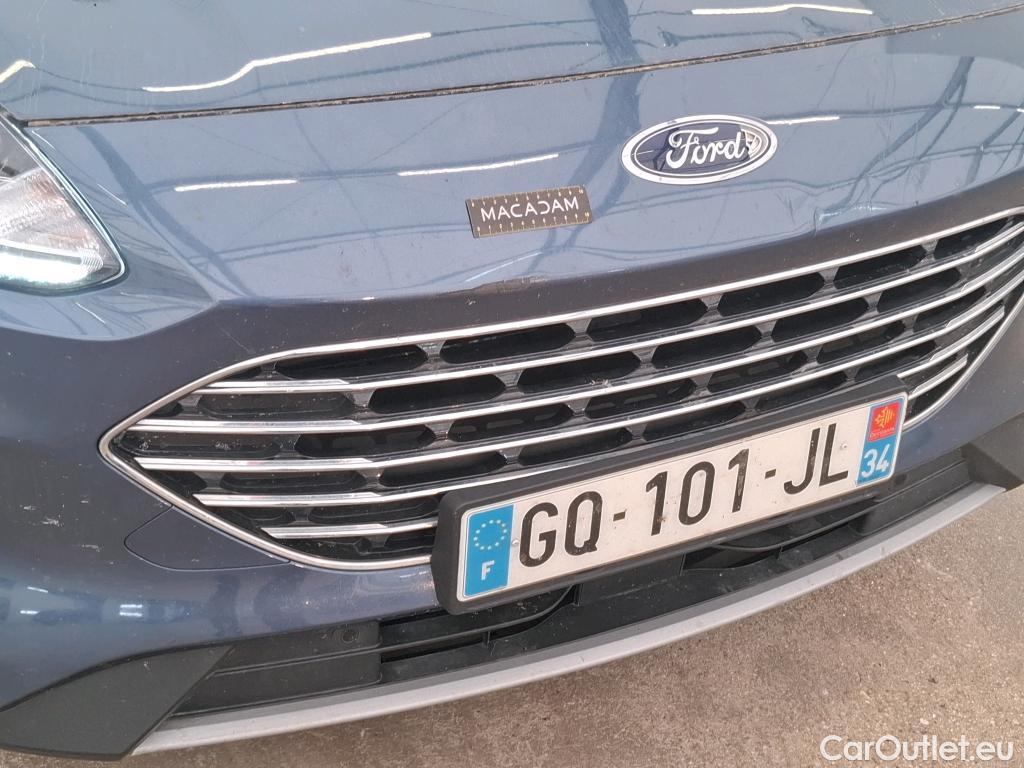 Ford  Kuga FORD  / 2019 / 5P / SUV 2.5 190 hybrid Flexifuel Pshift Titanium #14