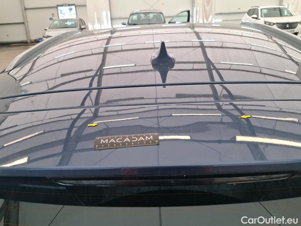 Ford  Kuga FORD  / 2019 / 5P / SUV 2.5 190 hybrid Flexifuel Pshift Titanium #20