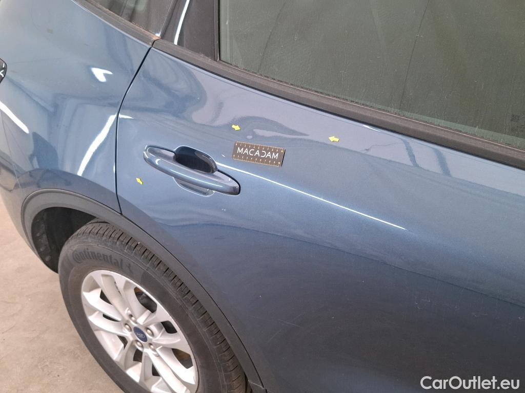 Ford  Kuga FORD  / 2019 / 5P / SUV 2.5 190 hybrid Flexifuel Pshift Titanium #7