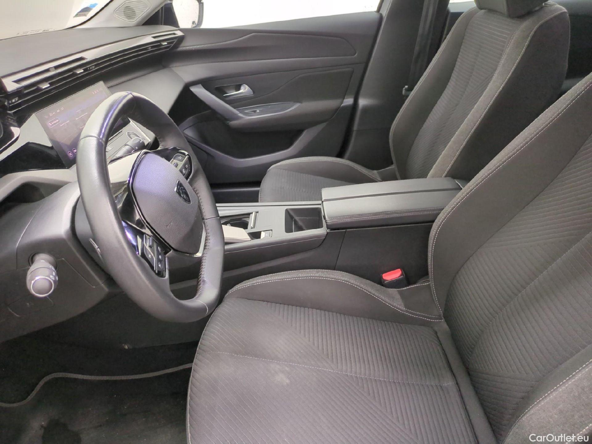 Peugeot  308  Active Pack 1.5 HDi 130CV BVA8 E6d #10
