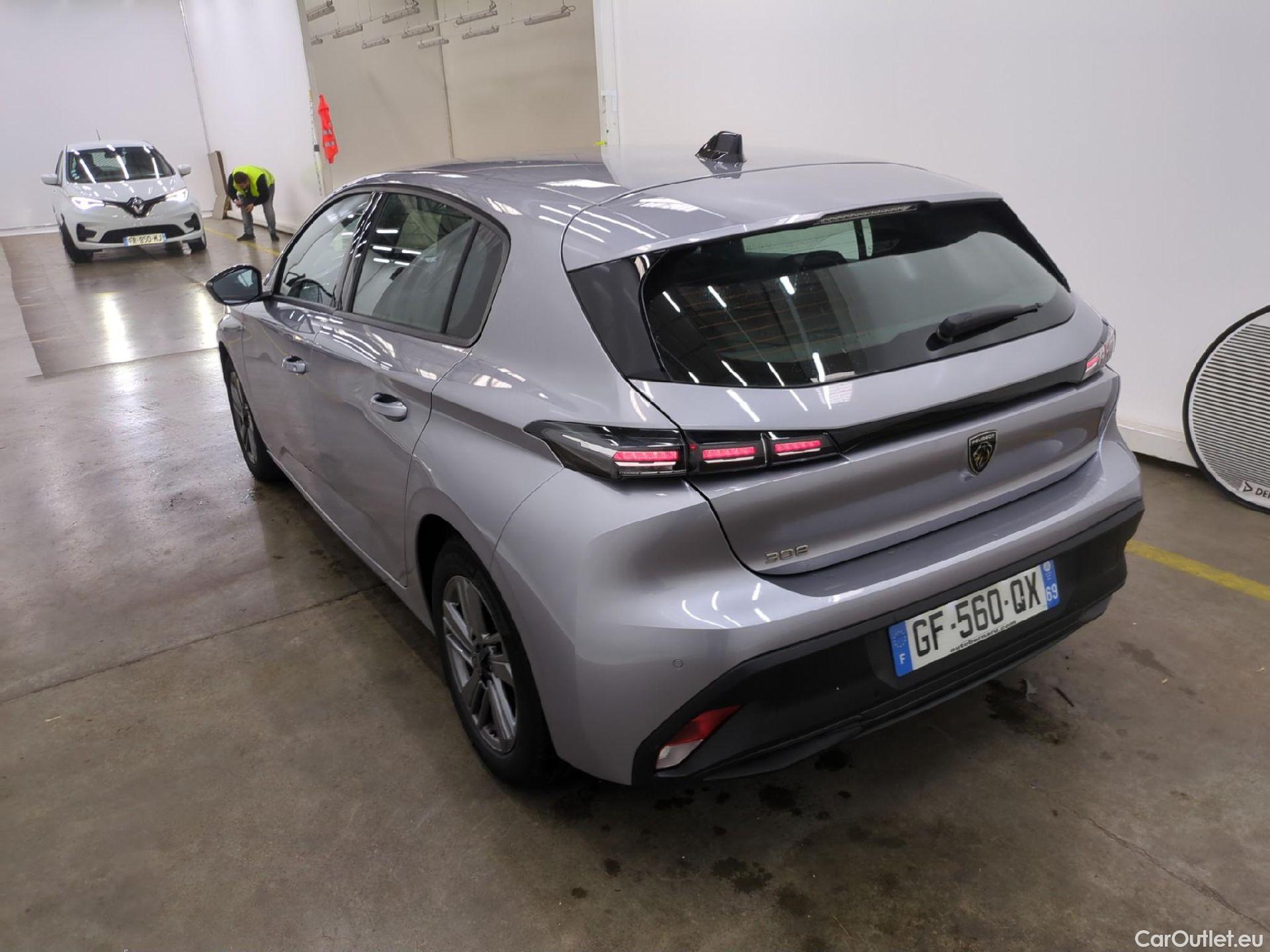Peugeot  308  Active Pack 1.5 HDi 130CV BVA8 E6d #2