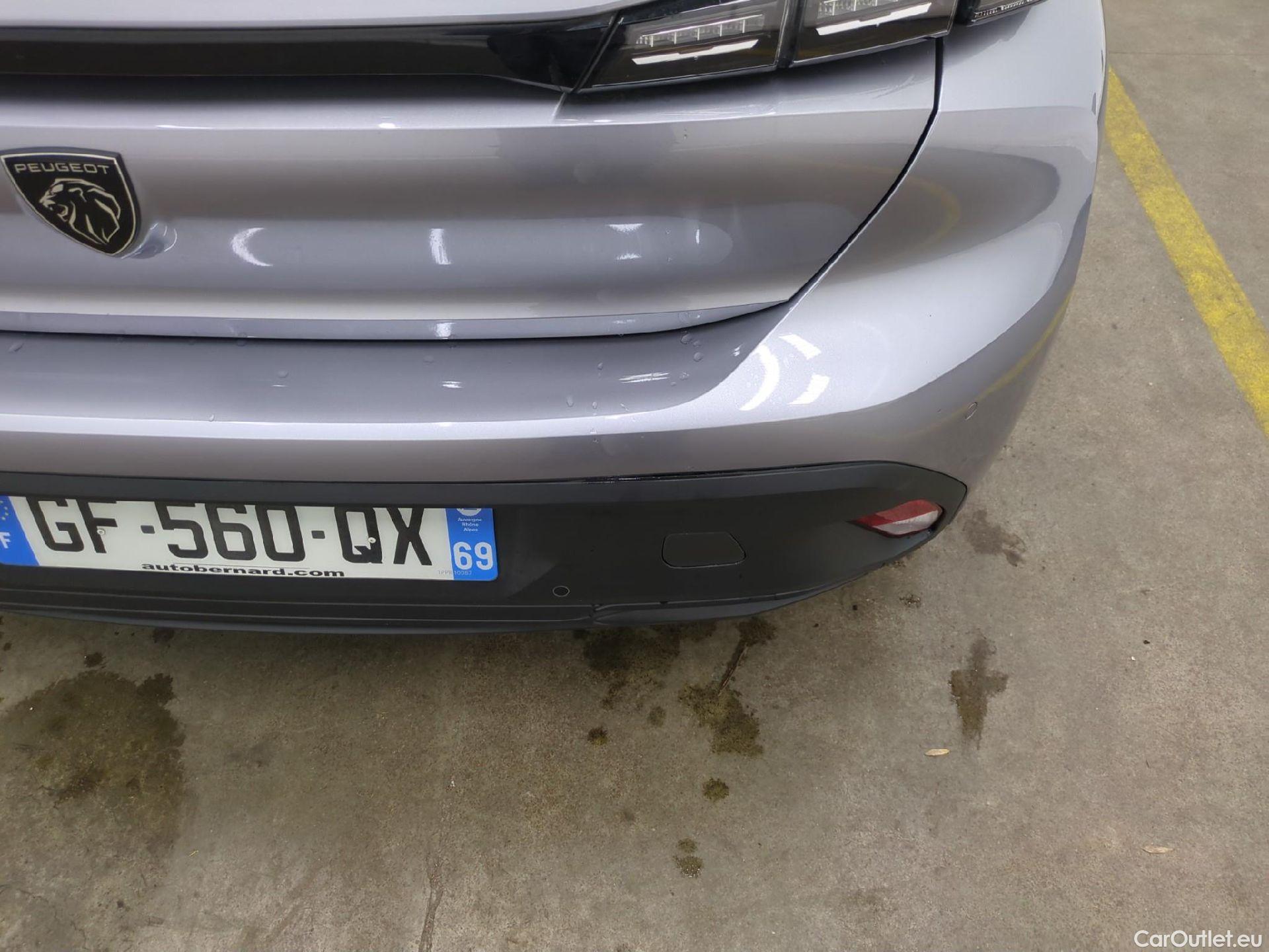 Peugeot  308  Active Pack 1.5 HDi 130CV BVA8 E6d #42