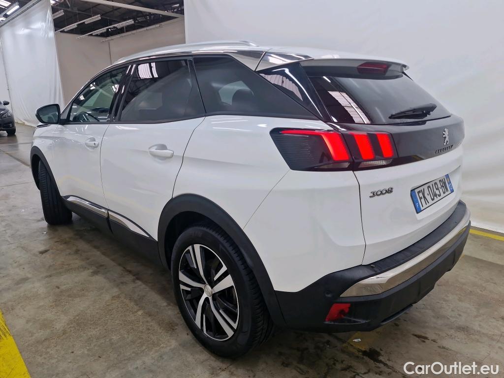 Peugeot  3008  Allure Business 1.2 PureTech 130CV BVM6 E6d #2