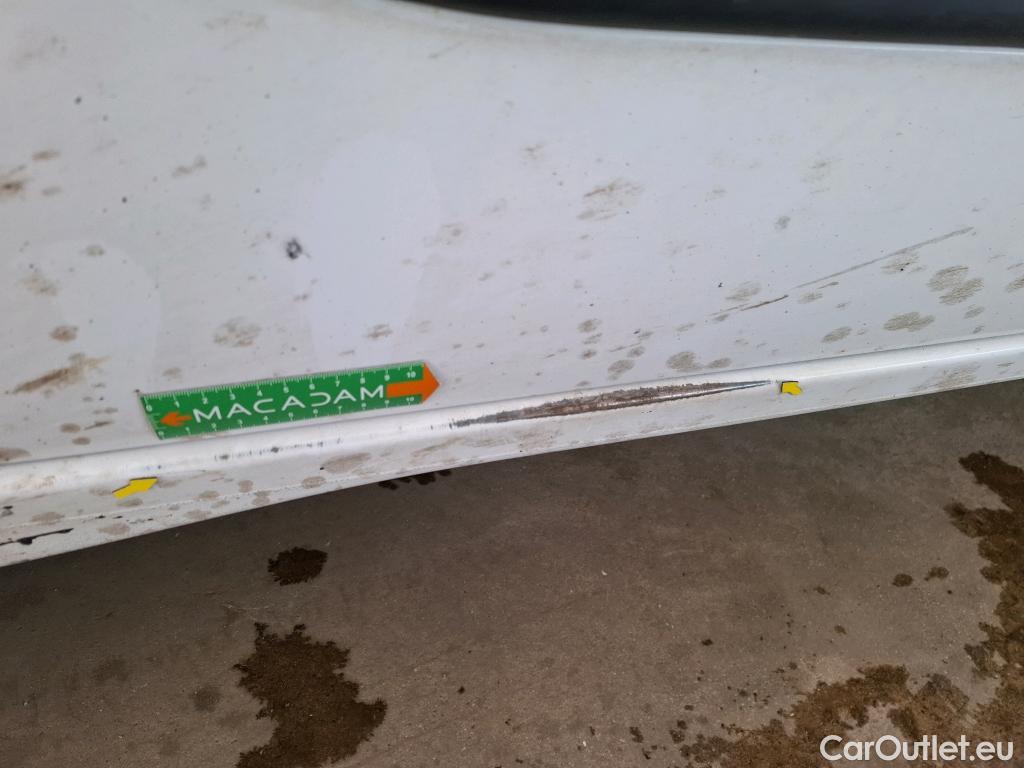 Renault  Master  III Fourgon L2H2 3 5 Grand Confort dCi 130CV BVM6 E6 #16
