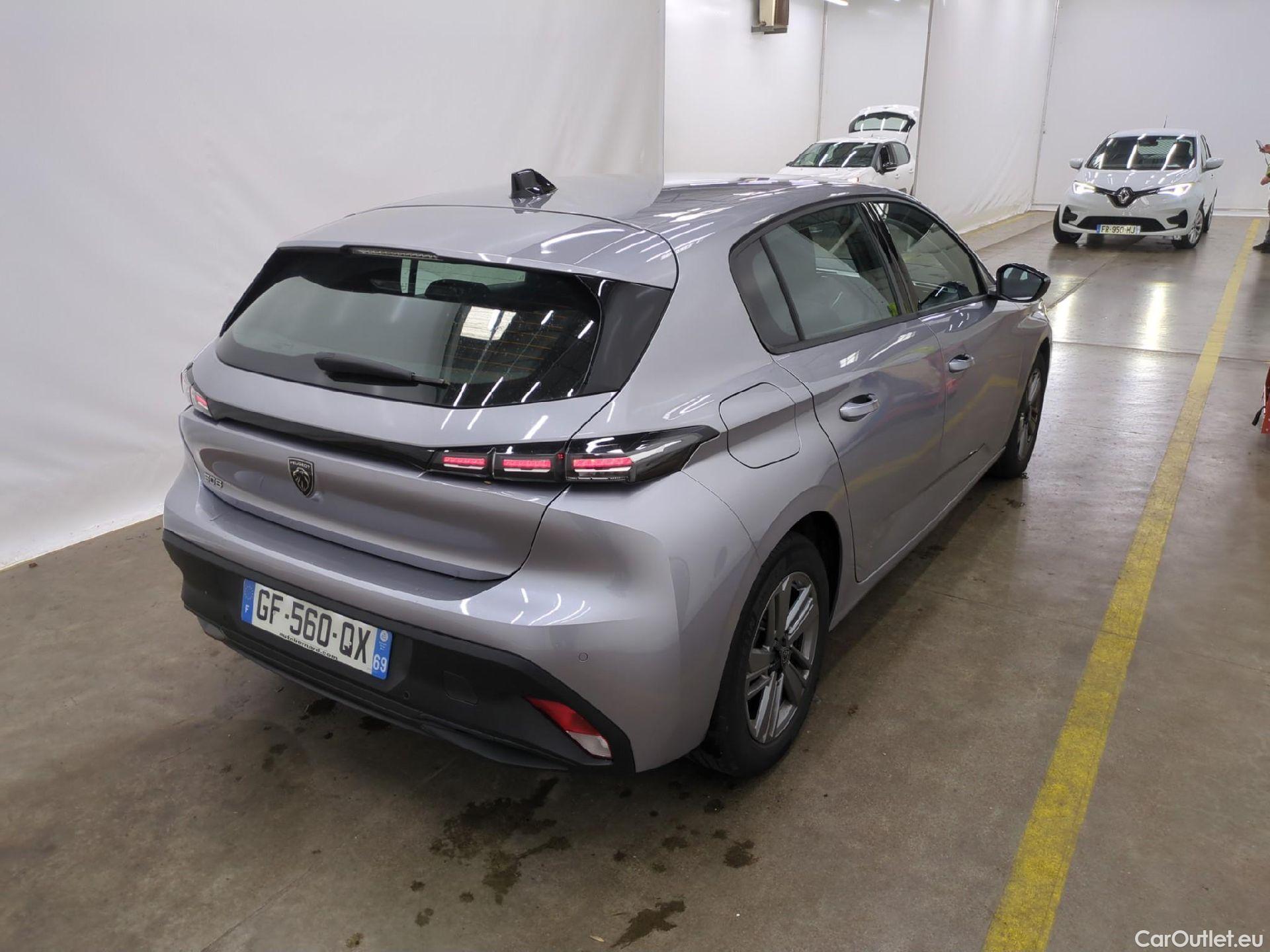 Peugeot  308  Active Pack 1.5 HDi 130CV BVA8 E6d #3