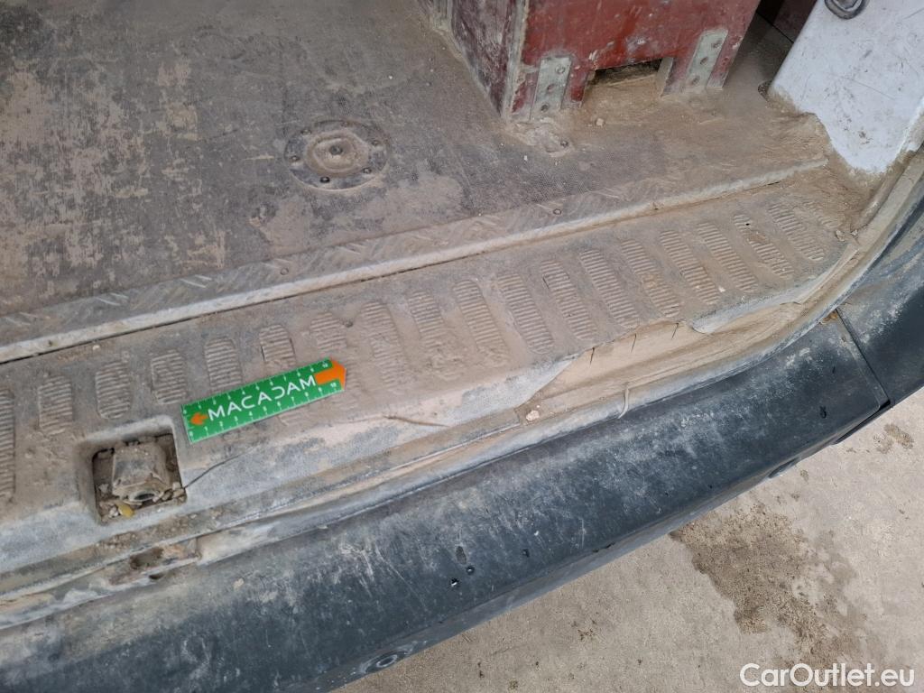 Renault  Master  III Fourgon L2H2 3 5 Grand Confort dCi 130CV BVM6 E6 #28