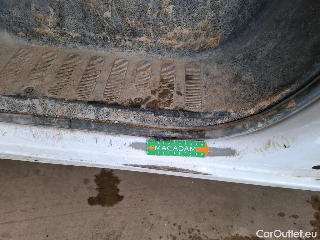 Renault  Master  III Fourgon L2H2 3 5 Grand Confort dCi 130CV BVM6 E6 #13