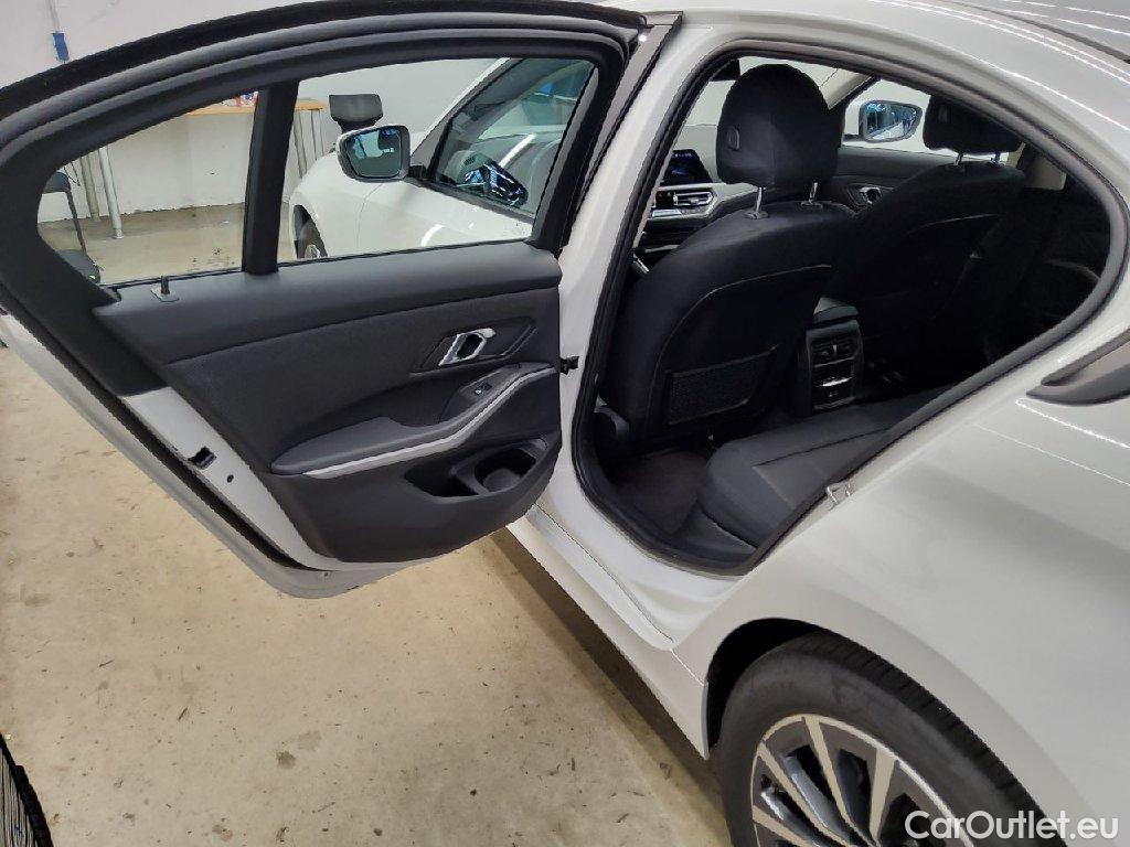 Bmw  Serie 3 Baureihe 3 Lim. 318 d Advantage 2.0 110KW AT8 E6d #10