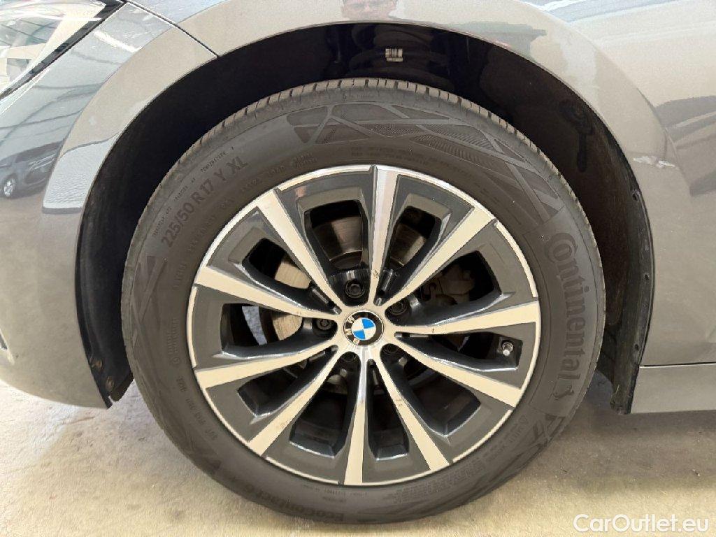 Bmw  Serie 3 Baureihe 3 Touring 318 d 2.0 110KW AT8 E6d #47