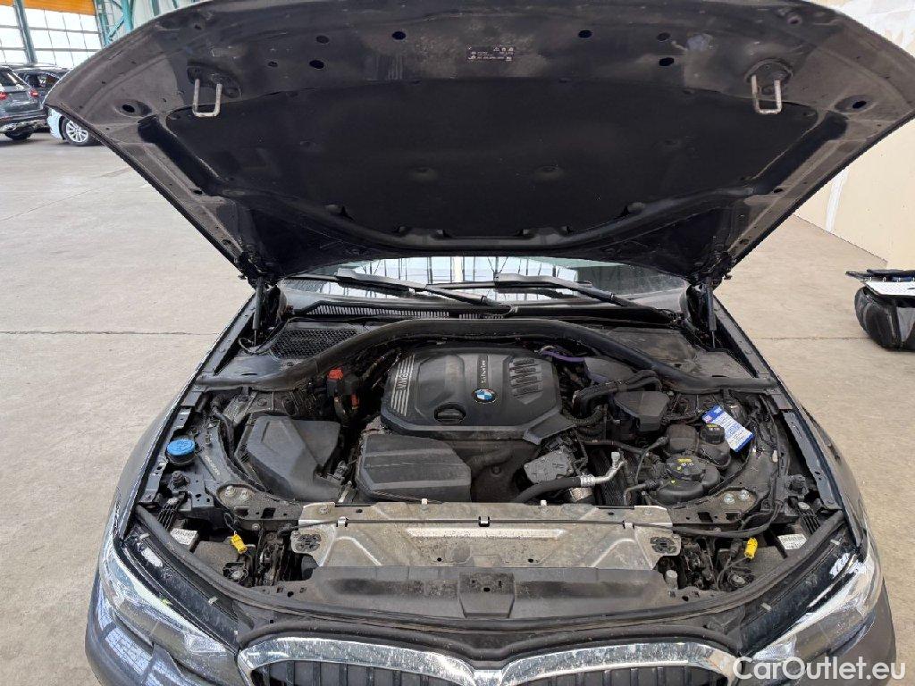 Bmw  Serie 3 Baureihe 3 Touring 318 d 2.0 110KW AT8 E6d #11