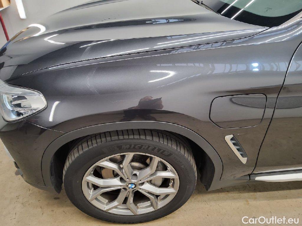 Bmw  X3 Baureihe  xDrive 30 e xLine 2.0 215KW AT8 E6d #43