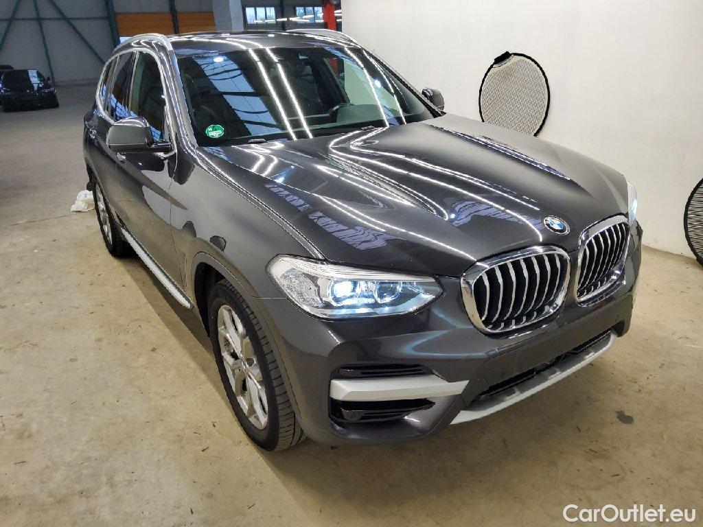 Bmw  X3 Baureihe  xDrive 30 e xLine 2.0 215KW AT8 E6d #8