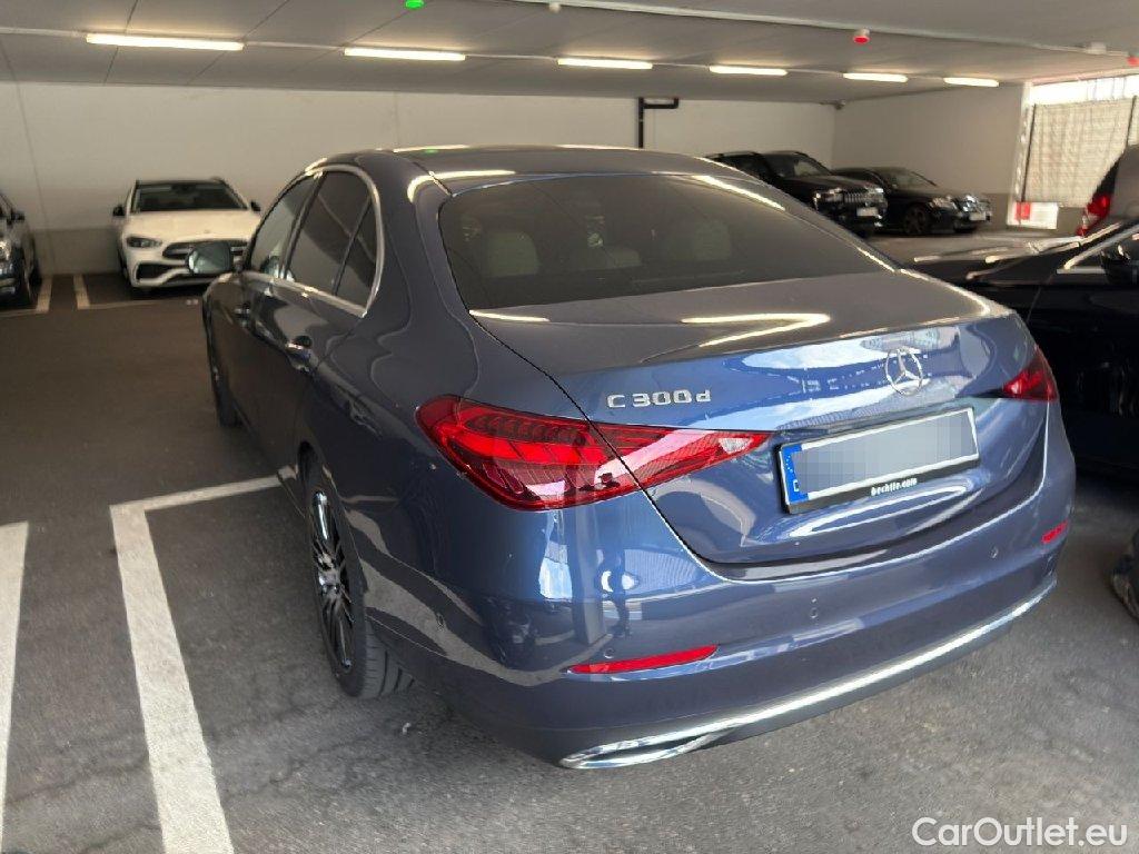 Mercedes  C-Klasse MERCEDES-BENZ  C 300 d 9G-TRONIC Avantgarde 4d 195kW #8