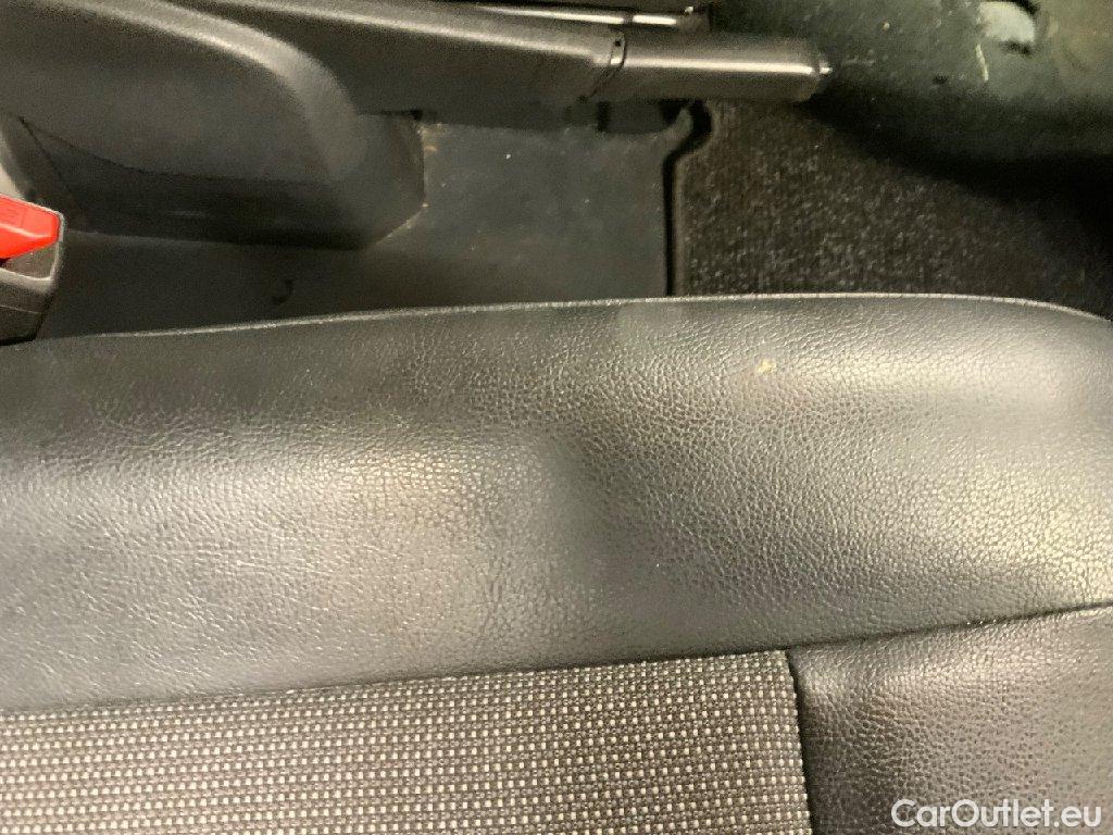 Peugeot  Expert  Kasten Premium L2 2.0 HDi 110KW MT6 E6dT #35
