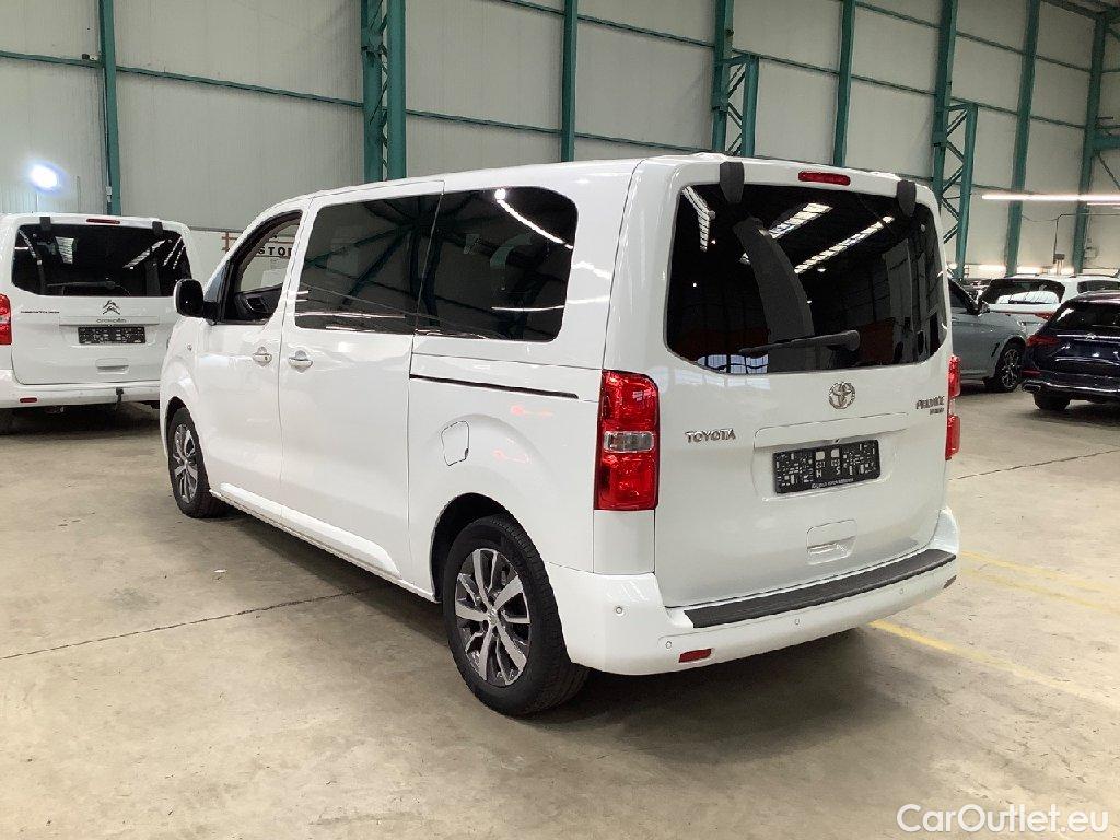 Toyota  Proace  Verso L1 Team D 2.0 130KW AT8 8 Sitzer E6d #8