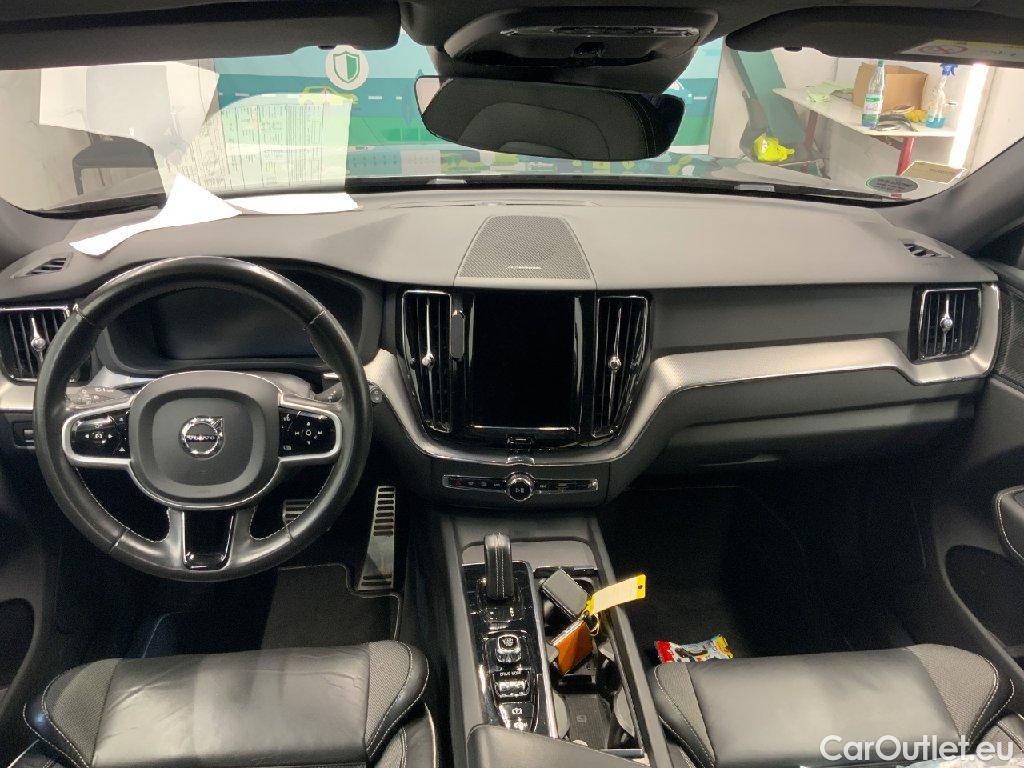 Volvo  XC60  R Design 2WD 2.0 B4 145KW AT8 E6d #3