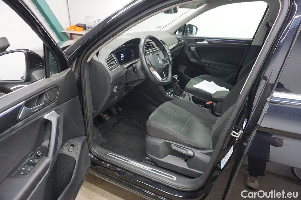 Volkswagen  Tiguan  Elegance 2.0 TDI 110KW MT6 E6d #4