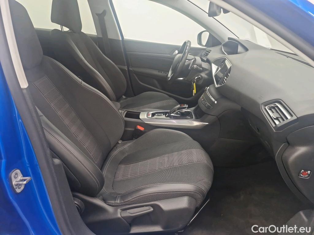 Peugeot  308  Allure 1.2 PureTech 130CV BVA8 E6d #6