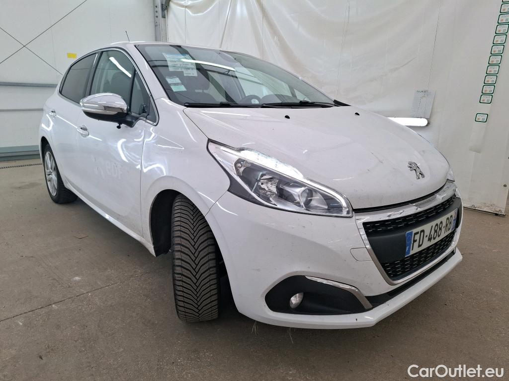 Peugeot  208 PEUGEOT  / 2015 / 5P / Berline &BLUEHDI 100 S&S ALLURE BUSINESS #4