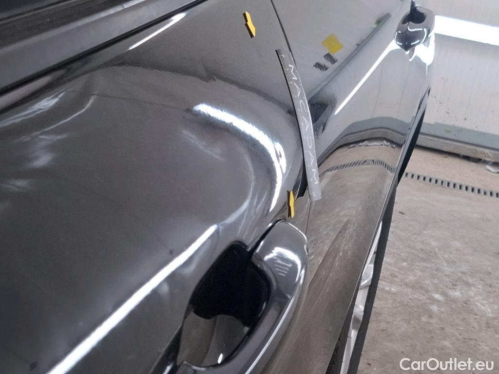 Ford  Kuga  Titanium Plug-In Hybrid 2.5 225CV BVA1 E6dT #37