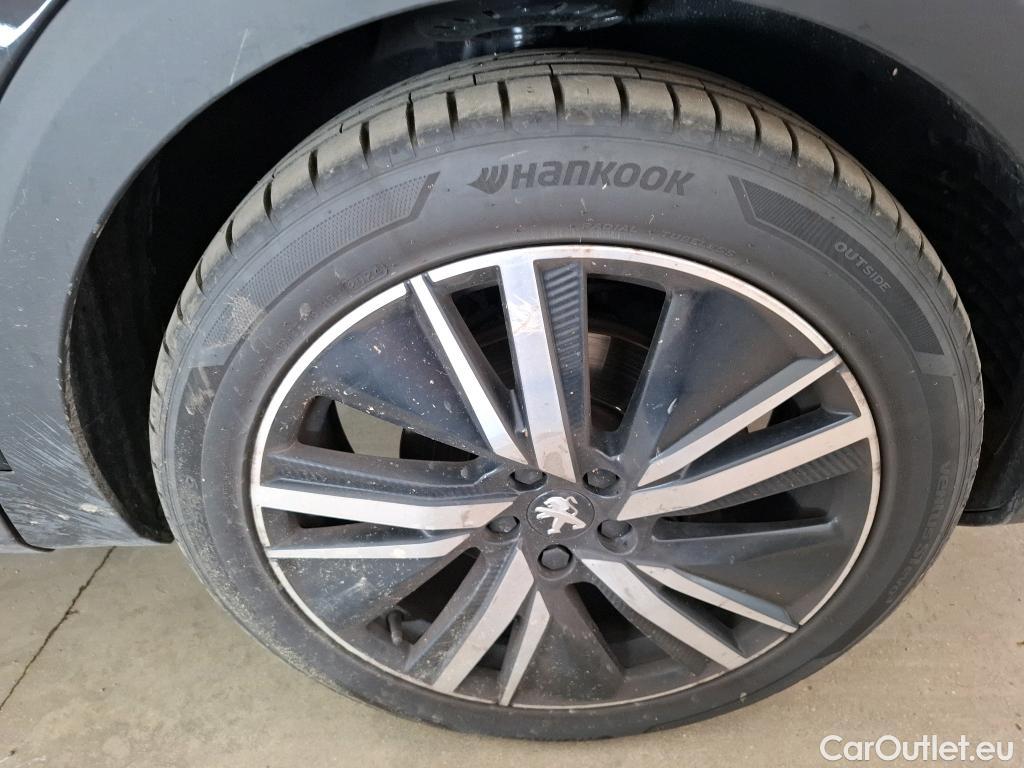 Peugeot  3008  GT 1.2 PureTech 130CV BVA8 E6d #20