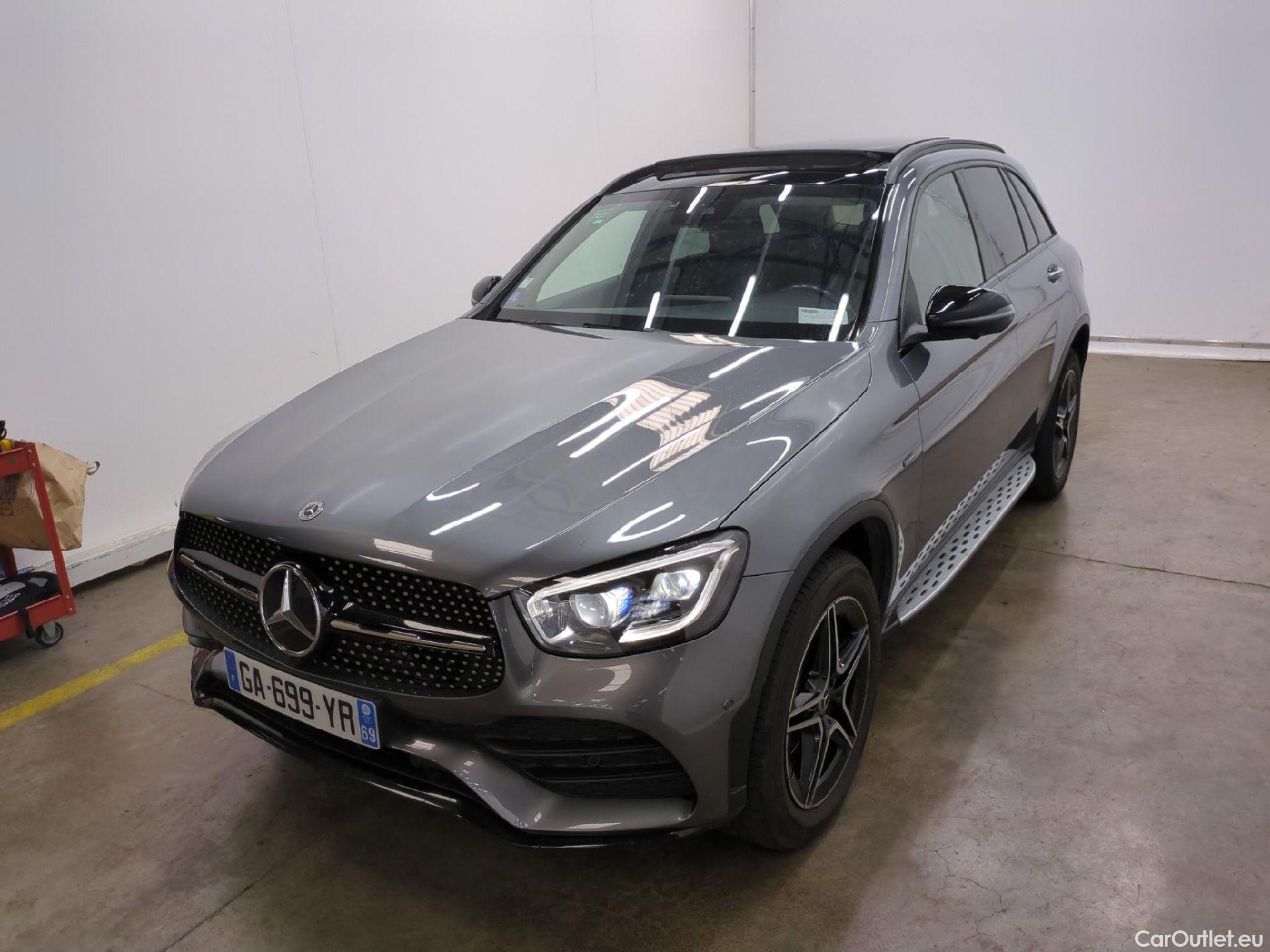 Mercedes  G-Klasee MERCEDES-BENZ GLC / 2019 / 5P / SUV 2.0 GLC 300 E AMG LINE 4MATIC #1