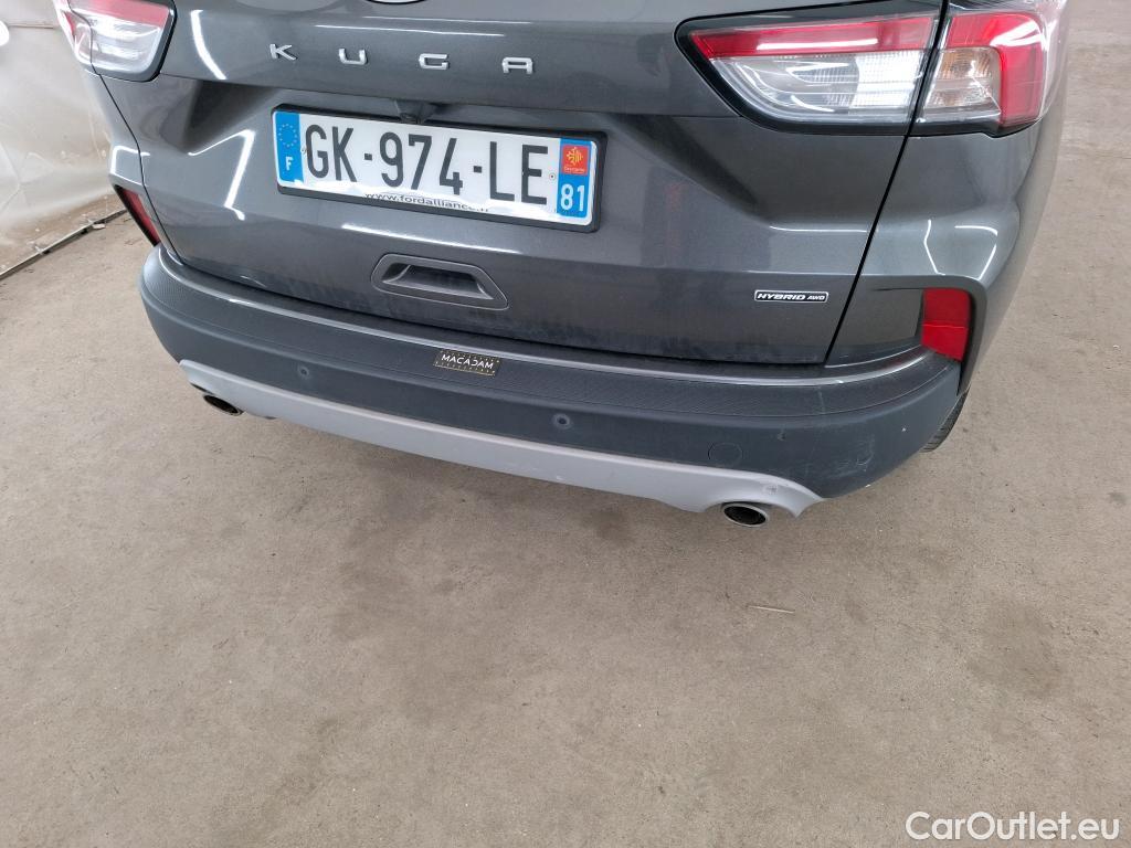 Ford  Kuga FORD  / 2019 / 5P / SUV 190 Hybrid I-AWD(FHEV) Powershi Titanium #20