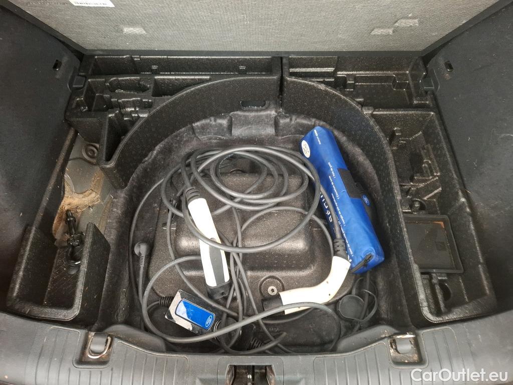 Ford  Kuga  Titanium Plug-In Hybrid 2.5 225CV BVA1 E6dT #71