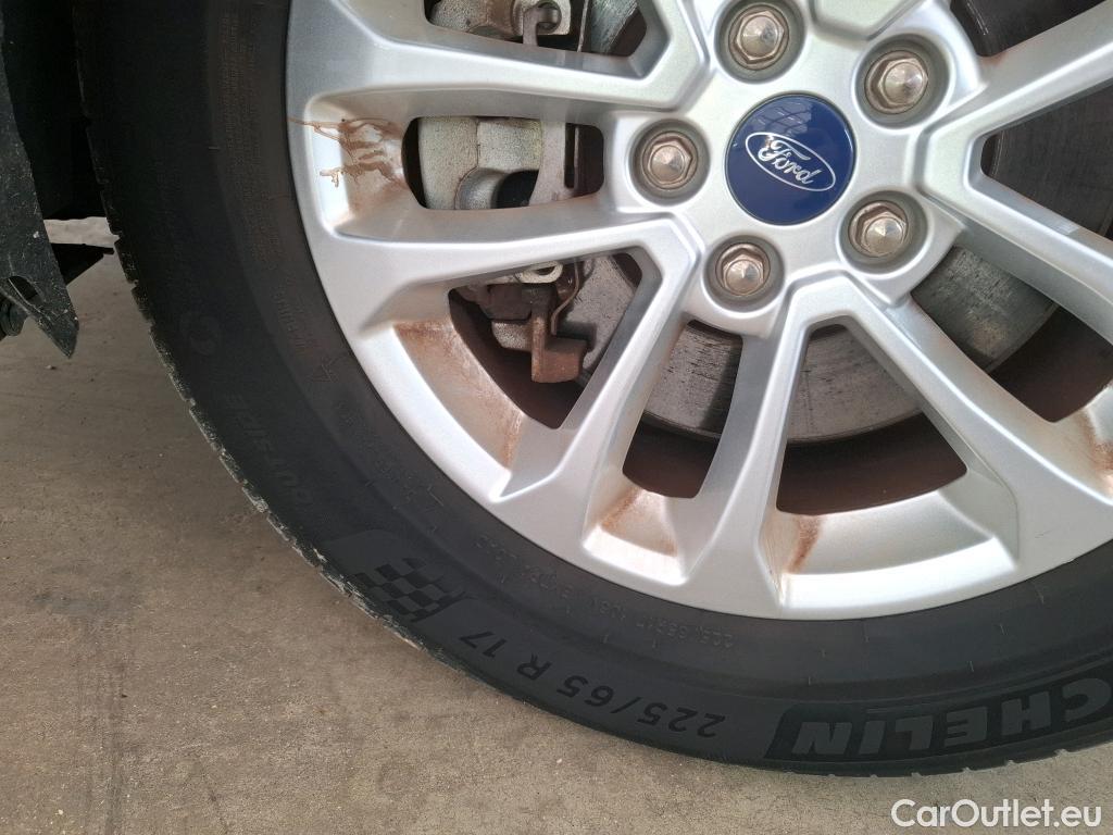 Ford  Kuga  Titanium Plug-In Hybrid 2.5 225CV BVA1 E6dT #84