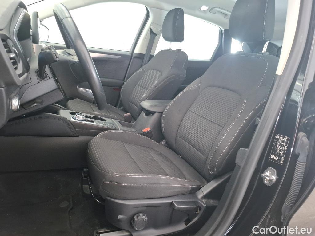 Ford  Kuga  Titanium Plug-In Hybrid 2.5 225CV BVA1 E6dT #8