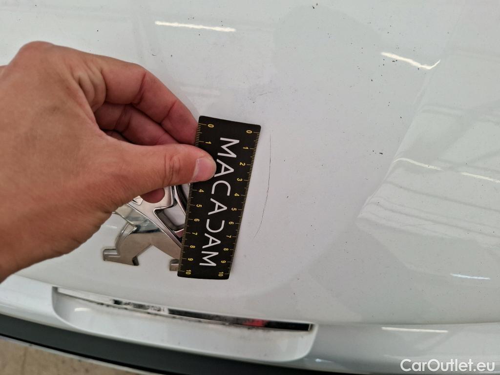 Peugeot  208  Affaire Premium 1.6 HDi 75CV BVM5 E6 #28