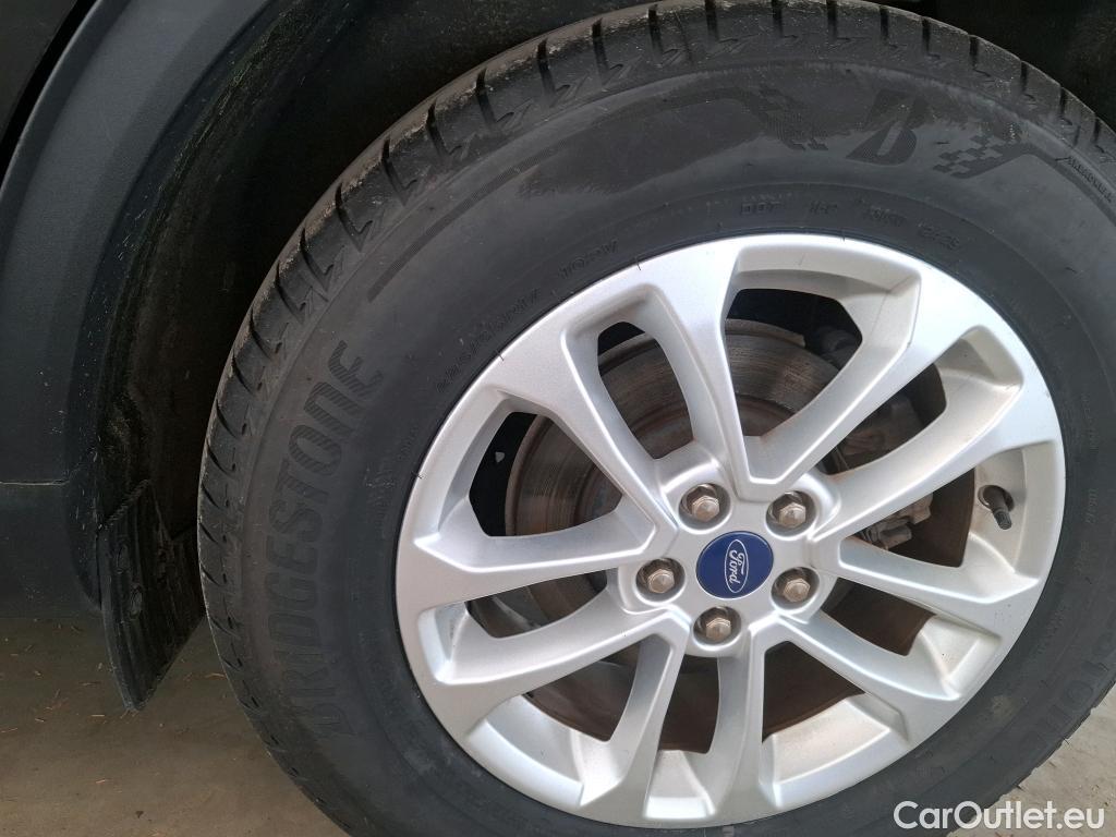 Ford  Kuga  Titanium Plug-In Hybrid 2.5 225CV BVA1 E6dT #76
