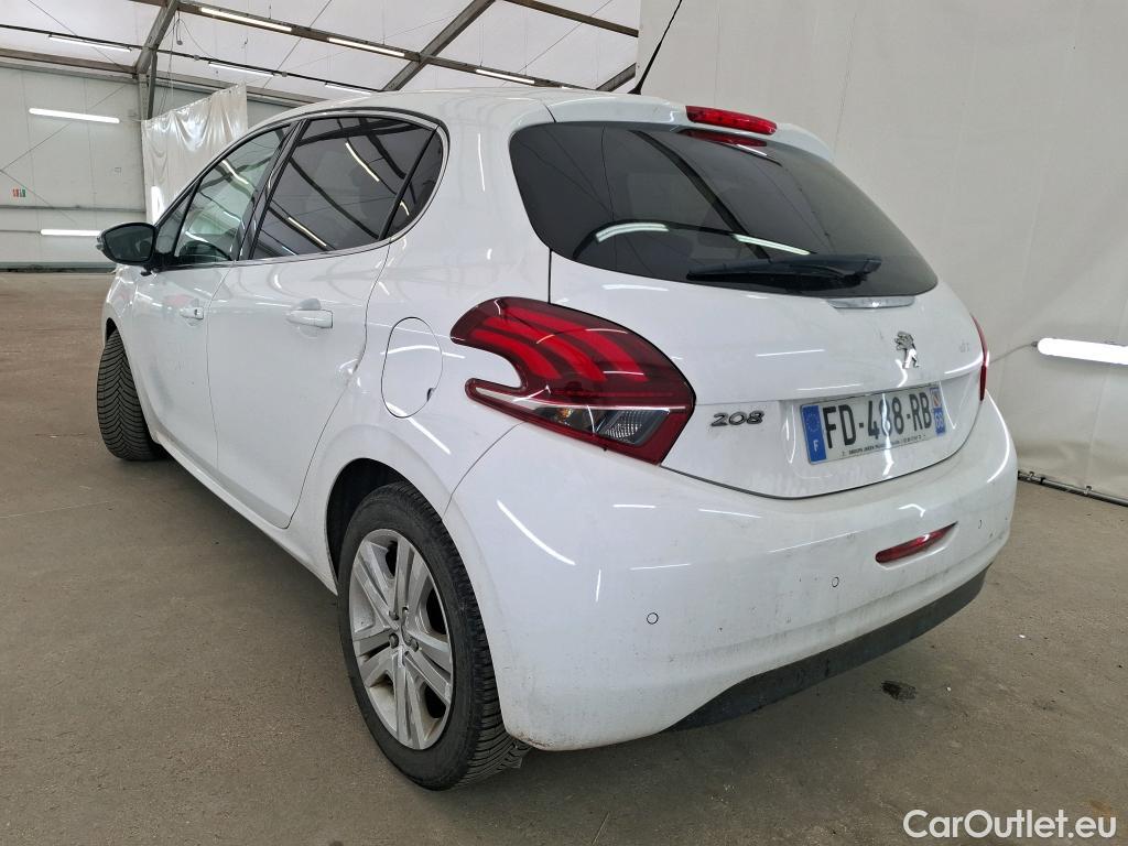 Peugeot  208 PEUGEOT  / 2015 / 5P / Berline &BLUEHDI 100 S&S ALLURE BUSINESS #2