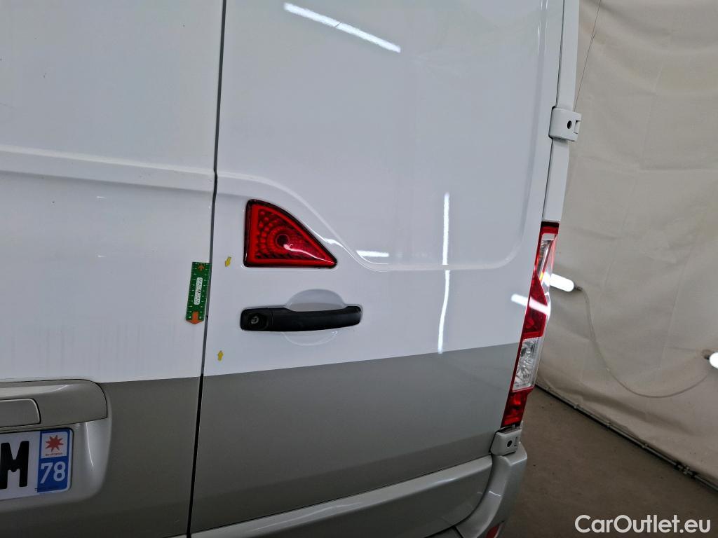 Renault  Master RENAULT  / 2014 / 4P / Fourgon tôlé &FG GCf Trac F3300 L1H1 dCi 110 Euro6 #15