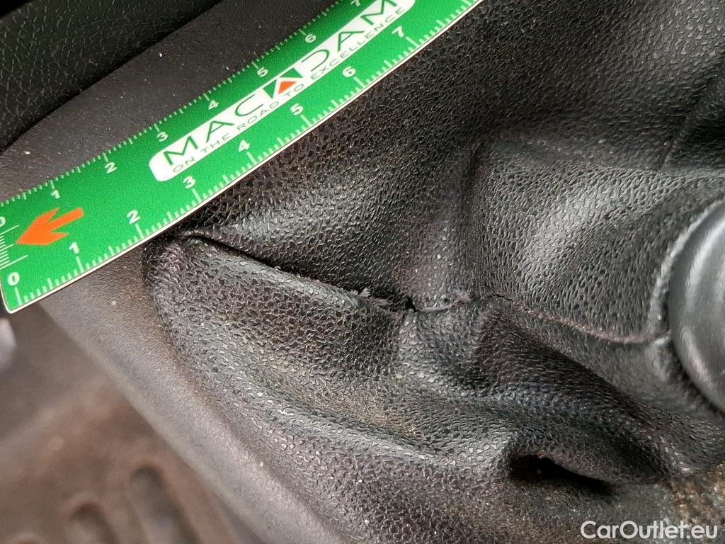 Renault  Master RENAULT  / 2014 / 4P / Fourgon tôlé &FG GCf Trac F3300 L1H1 dCi 110 Euro6 #43