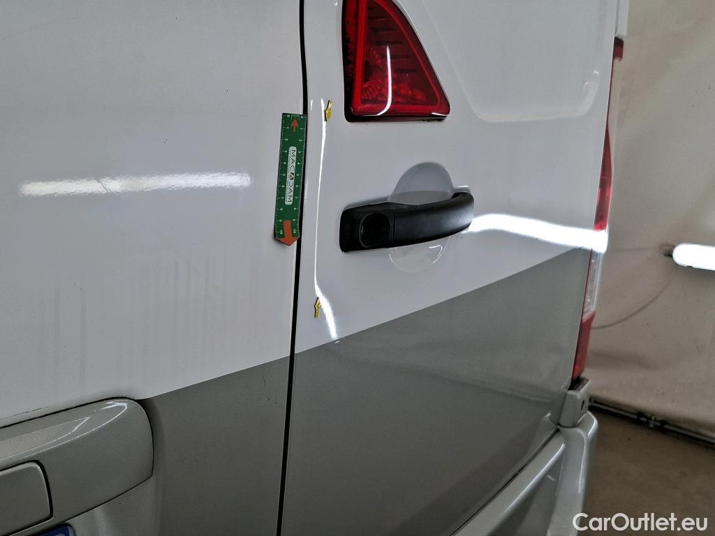 Renault  Master RENAULT  / 2014 / 4P / Fourgon tôlé &FG GCf Trac F3300 L1H1 dCi 110 Euro6 #16