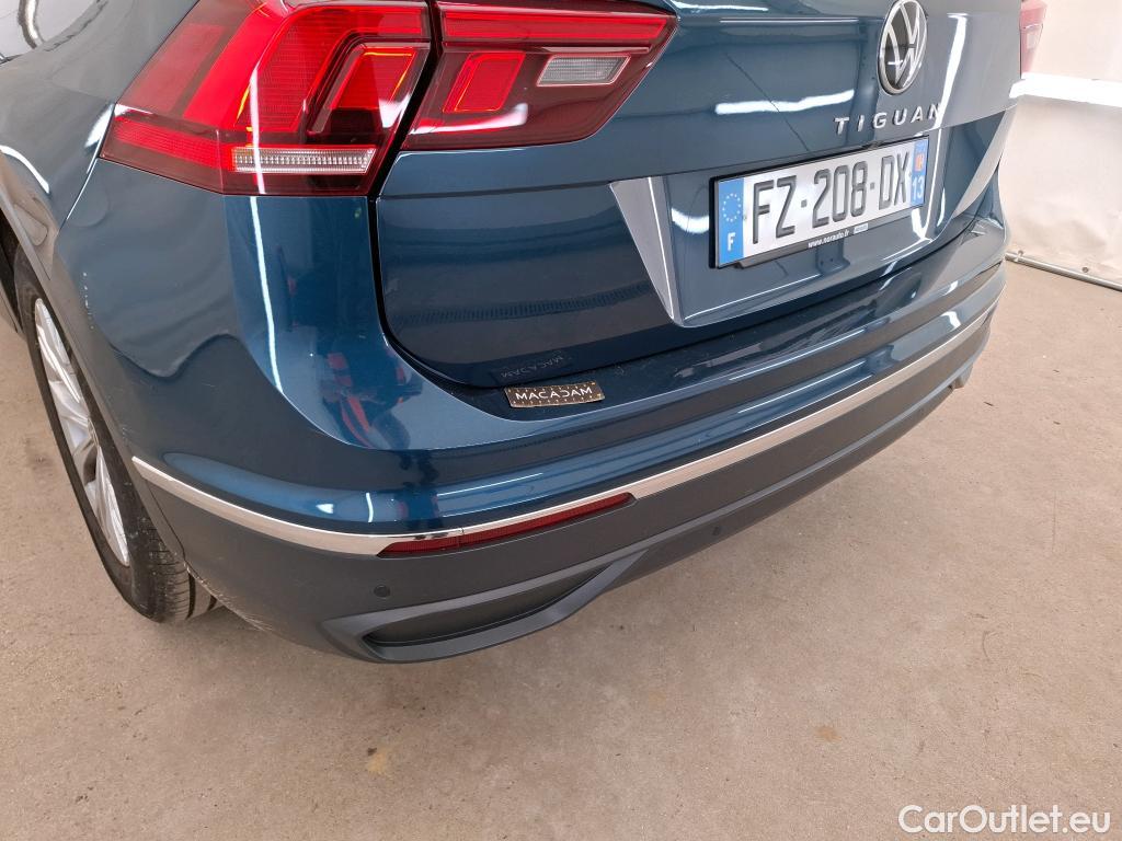 Volkswagen  Tiguan VOLKSWAGEN  / 2020 / 5P / SUV 2.0 TDI 150 DSG7 Life Business #22