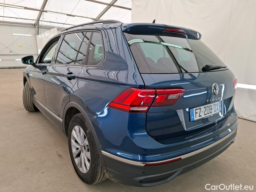 Volkswagen  Tiguan VOLKSWAGEN  / 2020 / 5P / SUV 2.0 TDI 150 DSG7 Life Business #2