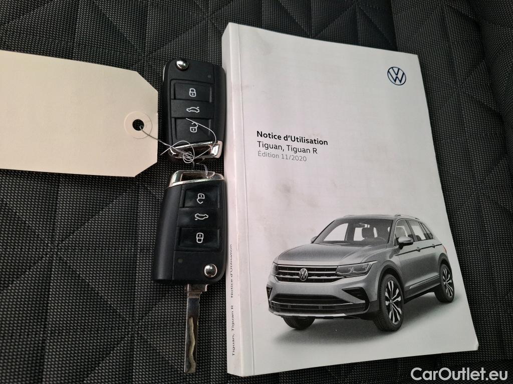 Volkswagen  Tiguan VOLKSWAGEN  / 2020 / 5P / SUV 2.0 TDI 150 DSG7 Life Business #12