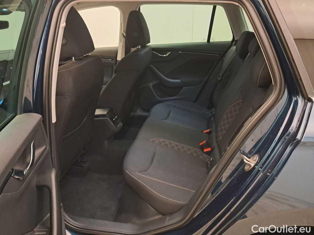 Skoda  KAMIQ Ambition 1.6TDi 115pk/cv 5p Manual Diesel  2 #13