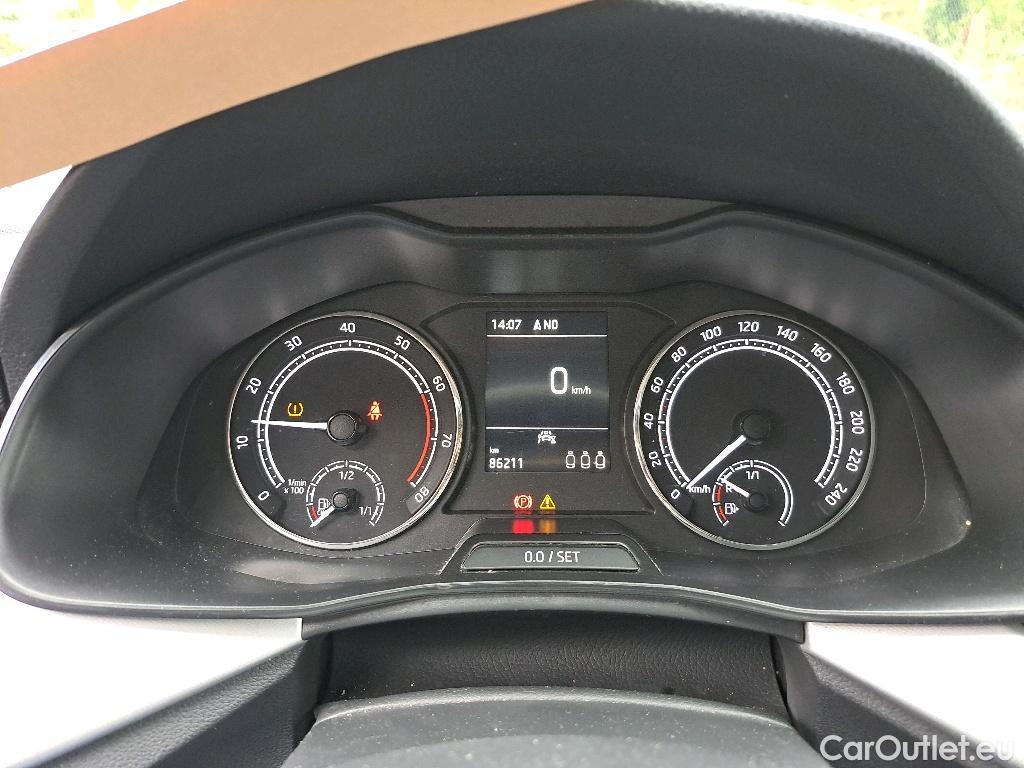 Skoda  Scala Ambition 1.0TGi 90pk/cv 5p Manual CNG  5 #23