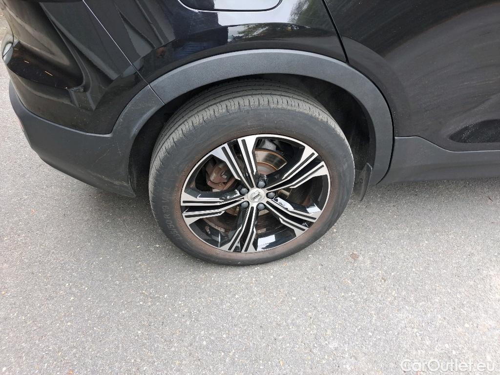 Volvo  XC 40 Inscription 1.5T5 Twin Engine 180pk/cv 5p Geartronic Automatic Petrol/Electric  4 #35