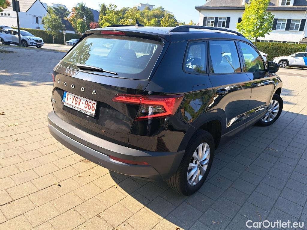 Skoda  Karoq Ambition 1.5TSi 150pk/cv 5p Manual Petrol  3 #2