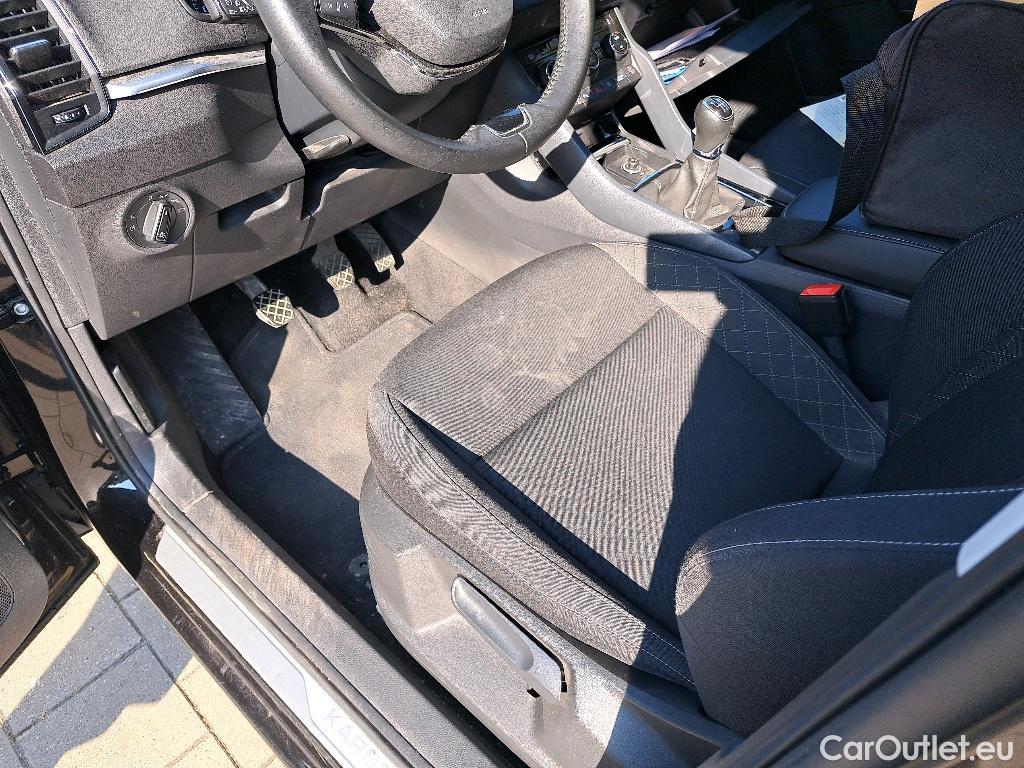 Skoda  Karoq Ambition 1.5TSi 150pk/cv 5p Manual Petrol  3 #27