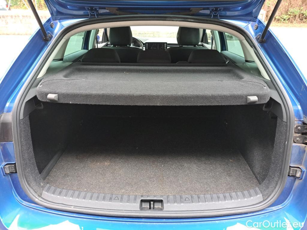 Skoda  Scala Ambition 1.0TGi 90pk/cv 5p Manual CNG  5 #3