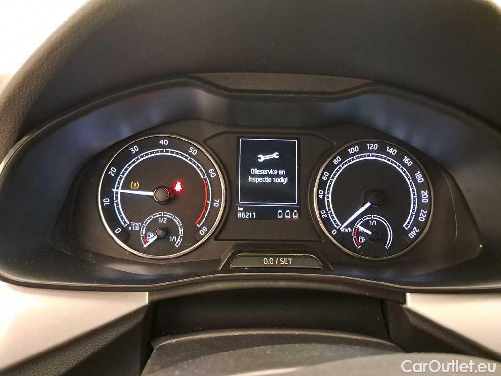 Skoda  Scala Ambition 1.0TGi 90pk/cv 5p Manual CNG  5 #19