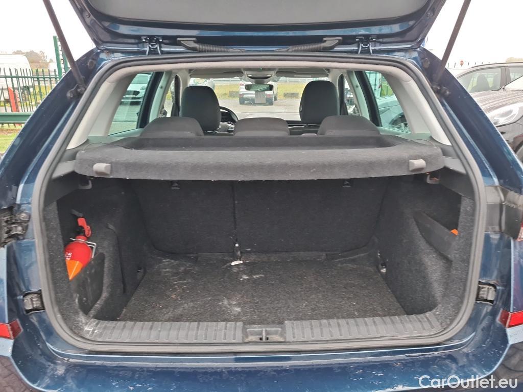 Skoda  KAMIQ Ambition 1.6TDi 115pk/cv 5p Manual Diesel  2 #3
