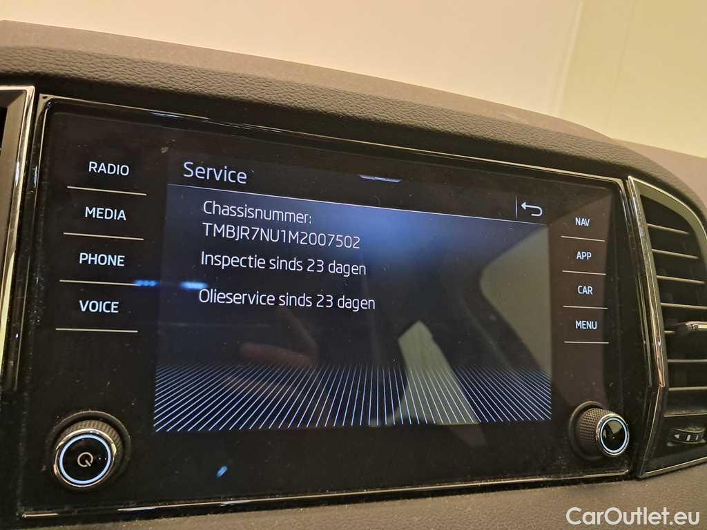 Skoda  Karoq Ambition 1.5TSi 150pk/cv 5p Manual Petrol  3 #19