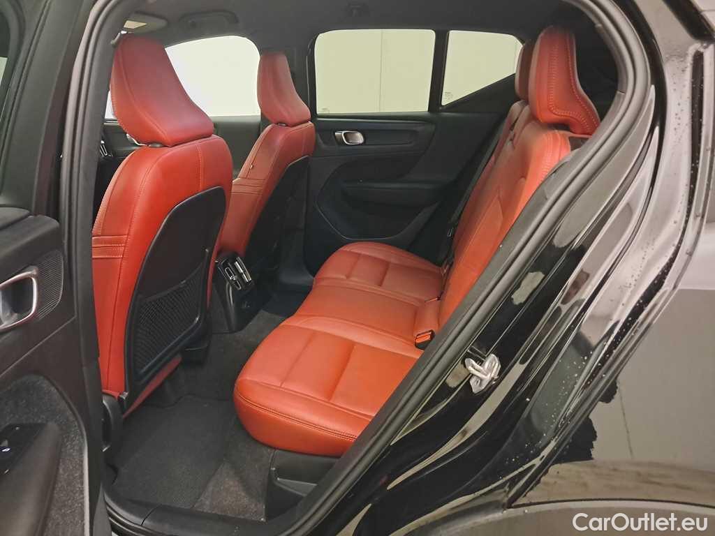 Volvo  XC 40 Inscription 1.5T5 Twin Engine 180pk/cv 5p Geartronic Automatic Petrol/Electric  4 #14