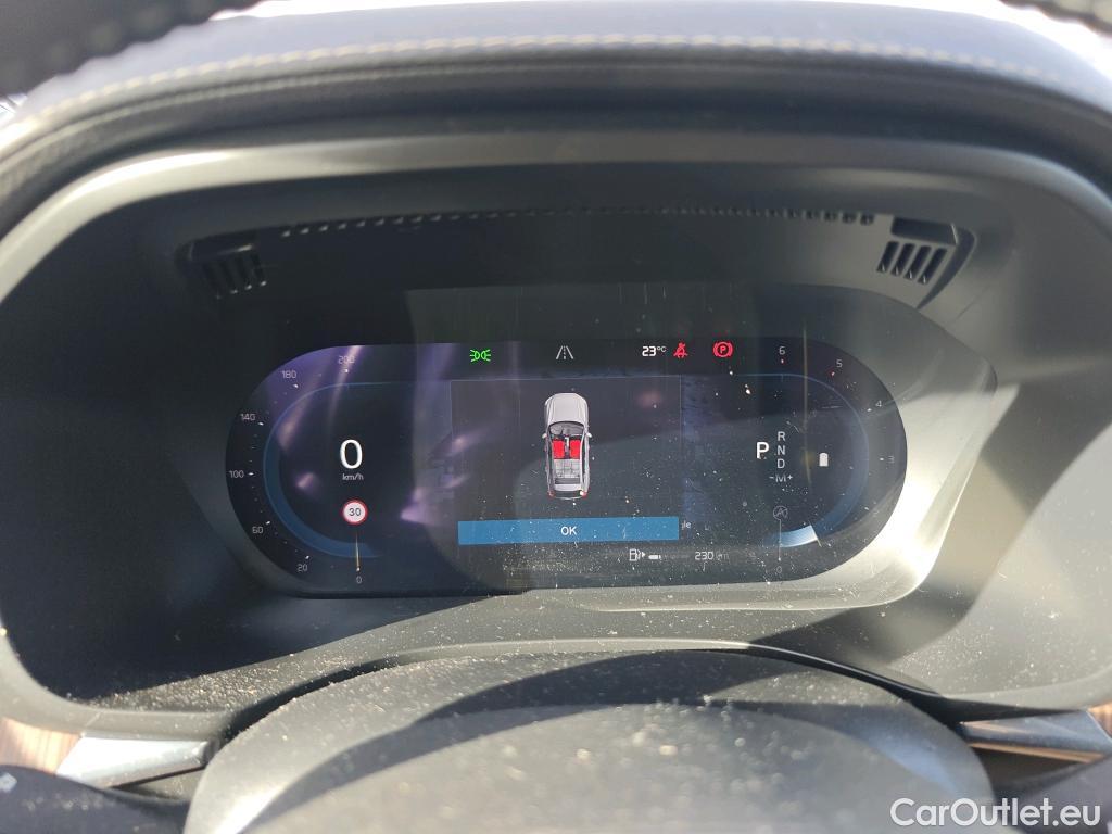 Volvo  XC60 VOLVO  / 2017 / 5P / todoterreno 2.0 B4 D Inscription Auto #4